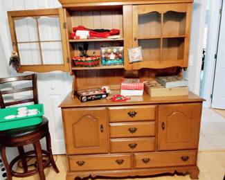 FARMHOUSE VINTAGE HUTCH