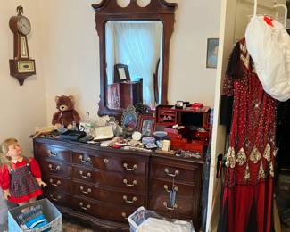 Drexel Heritage Bedroom Set