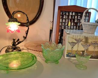 Depression; Vaseline Glass, Crystal Glassware