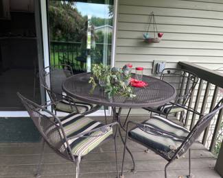 Iron patio set
