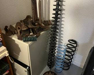 Antique shoe cobbler items & large springs