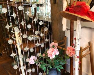 MCM atomic space age acrylic door beads!  