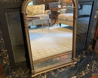 Arched Decorative Mirror w/Leaf Accents