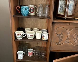 Glassware, cups & mugs