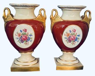 Beautiful Lenox vase pair 