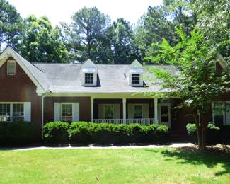 5 Bedroom, 3 Bath Home for Sale.