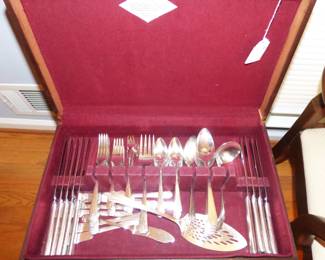 Another Silver Plate Flatware Pattern in Case