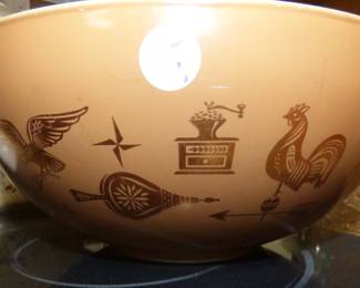 Vintage Pyrex Mixing Bowl