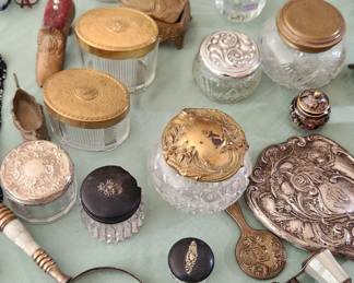 Powder jars and jewelry caskets