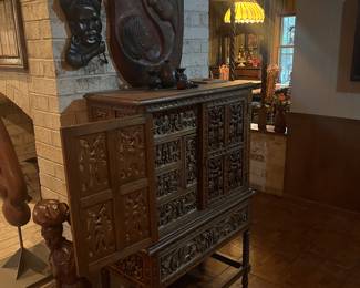 Antique Collectible Wooden Cabinet/Hutch