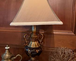 Vintage gold/brass lamp with cream lamp shade