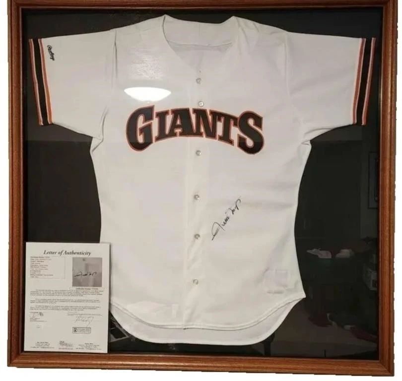 WILLIE MAYS SIGNED JERSEY! Giants Rawlings