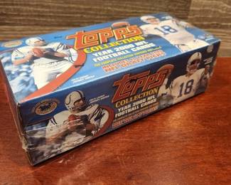 TOPPS 2000 FOOTBALL SEALED SET