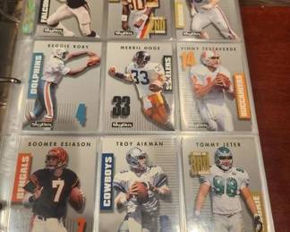LARGE BINDER FULL OF FOOTBALL CARDS