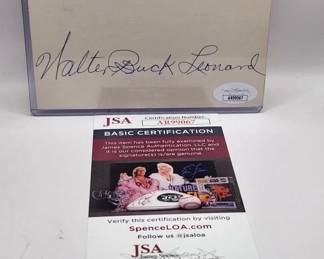  BUCK LEONARD SIGNED INDEX CARD WITH INSCRIPTIONS