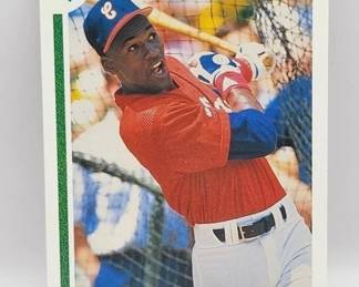  MICHAEL JORDAN BASEBALL ROOKIE CARD. VERY CLEAN