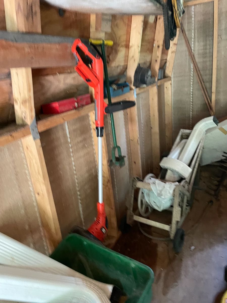 Estate Sale on Rainbow River Dunnellon Thurs. starts on 7/11/2024