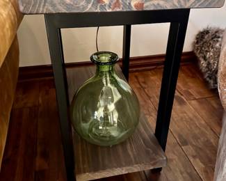 Modern Lamp Table