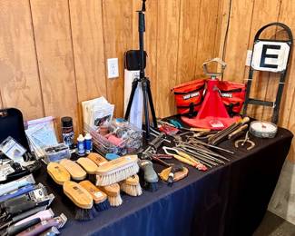 Farrier Tools…Grooming…Clippers & Blades