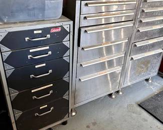 Tool Chests Glide Drawers