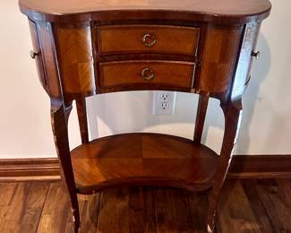 Antique Sewing Cabinet Sweet !  side doors open to 4 more little drawers w/2 front drawers Nice condition 
Upstairs 