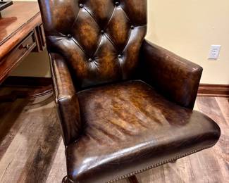 Vintage Leather Office Chair good shape