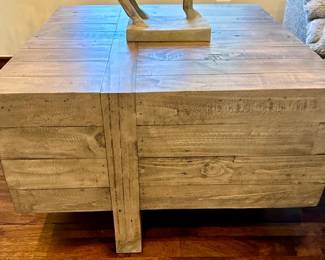 (2) Modern Side/Lamp Tables