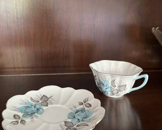 Vintage Shelley English teacup & saucer 