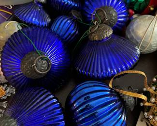 Vintage cobalt blue glass Kugel like ribbed Xmas bulbs
(9) 