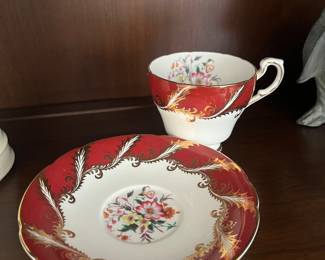 Paragon by Appointment maroon  & white gold trim teacup & saucer 