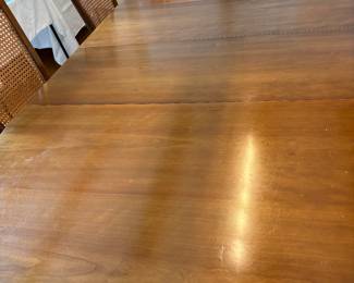 Belvedere, Grand Rapids, MI dining table & 6 chairs 