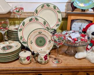 Home Victorian Holiday China 