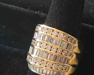 2 cts diamonds, 14k white gold ring