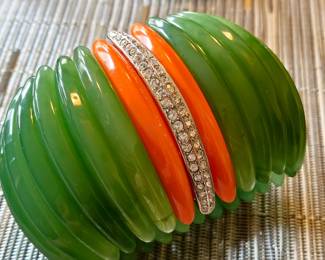 Large and dramatic 1950s bracelet