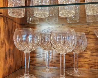 Waterford glassware
Wine stems, rocks, water glasses 