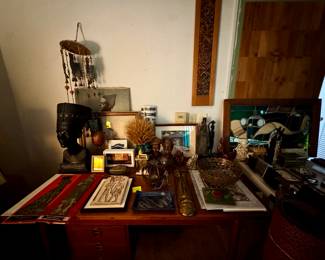 Collectables and statues