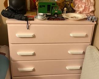 Girl's Chest of Drawers