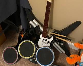 Gaming Drums. Guitar and Pedal