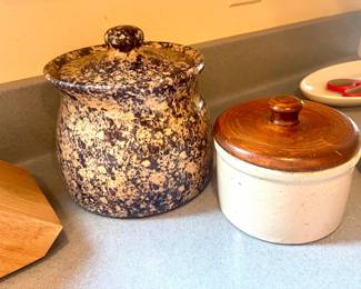 kitchen crocks 