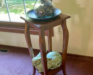 vintage plant stand 