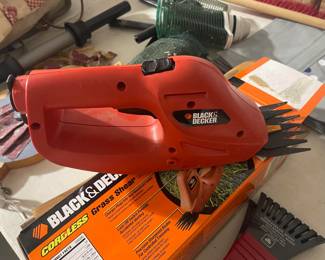 Black & Decker garden tools 