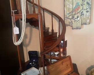 Maitland-Smith Miniature Stairs   Wooden Spiral tabletop 