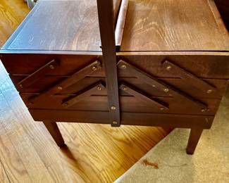 Sewing box 