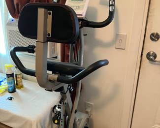BarWing stationary exercise bike