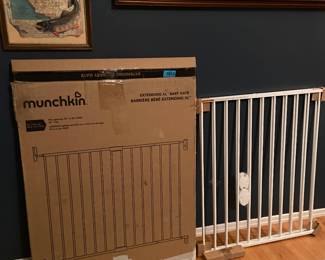 Munchkin Baby Gate