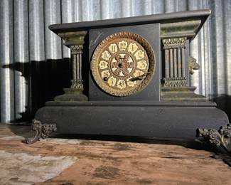 Antique Mantle Clock
