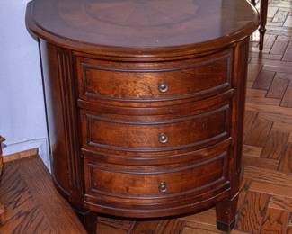 Accent Table