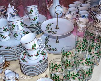 Christmas Dinnerware and Glassware
