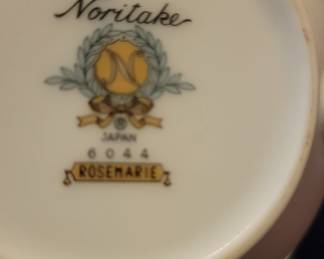 Can SELL SETS  in lots of 4 or 6 