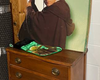 NICE VINTAGE SMALL CHEST, STAR WARS ITEMS